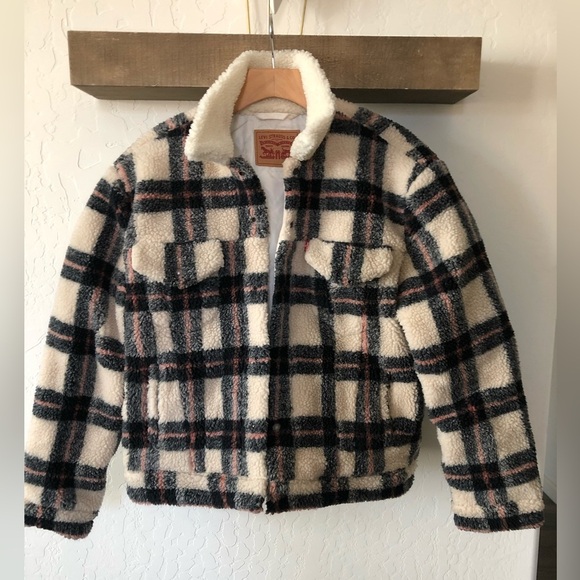Levi’s|Ex boyfriend plaid Sherpa trucker jacket with collar•••Size medium,Cute! - Picture 5 of 15
